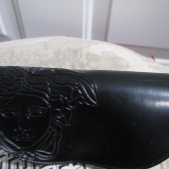 Versace women's sunglasses - Picture 16 of 16